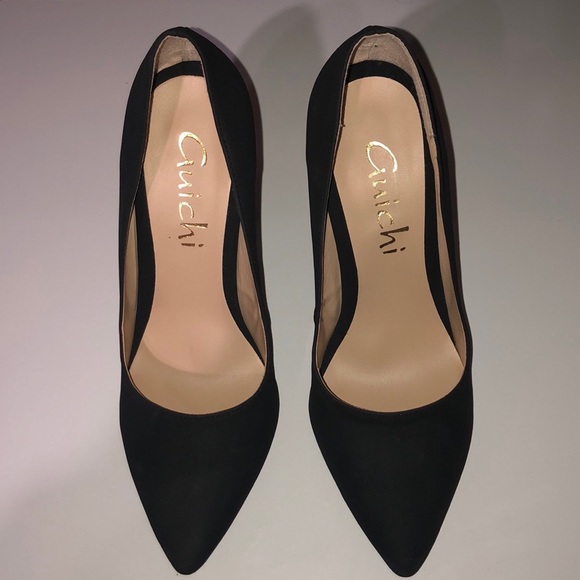 Black heels - Picture 3 of 4